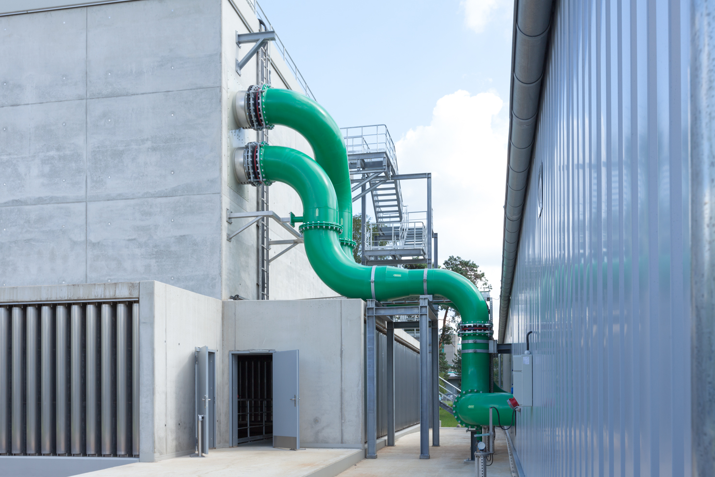 Einsparung von Trinkwasser durch Betriebswassernutzung.